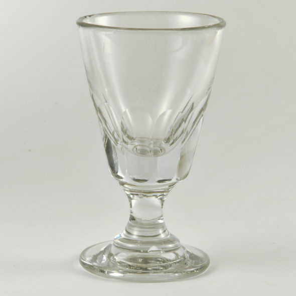 V 326 – Gros verre soufflé