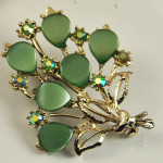 B 421 - Broche USA '60