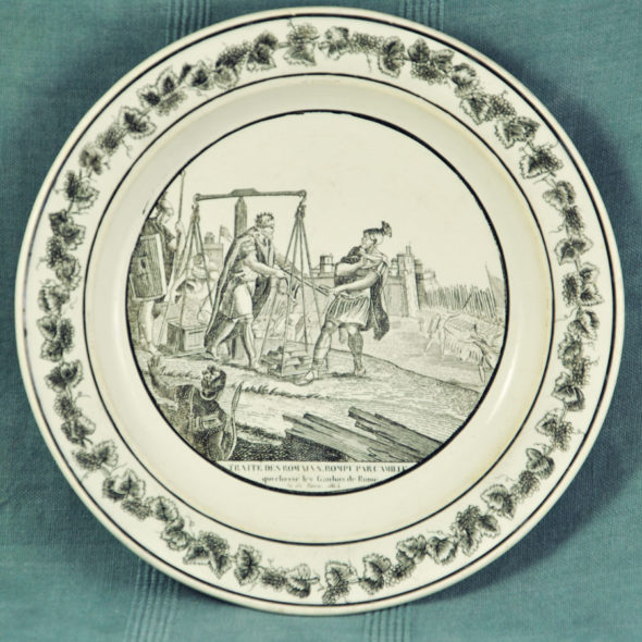 F 1280 – Assiette  Montereau 1820