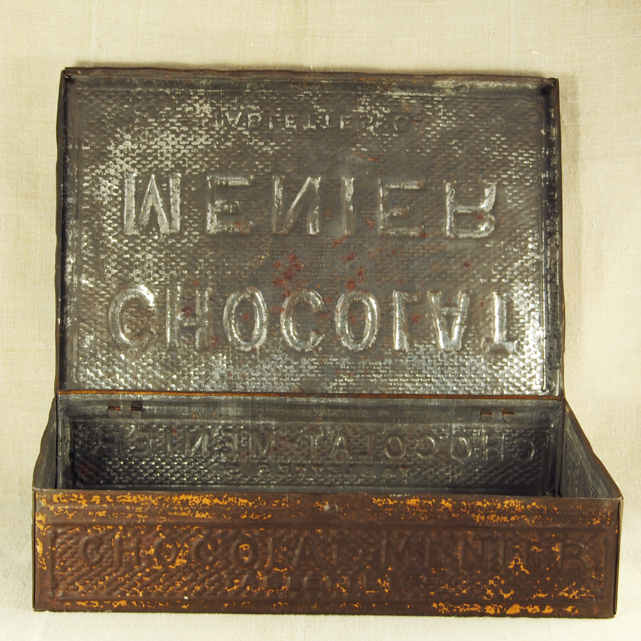 PU 157 - Boite Chocolat Menier