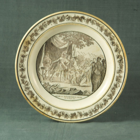 F 1792 – Assiette Montereau XIXe