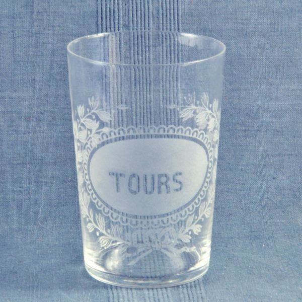 V 977 - Verre souvenir 1900