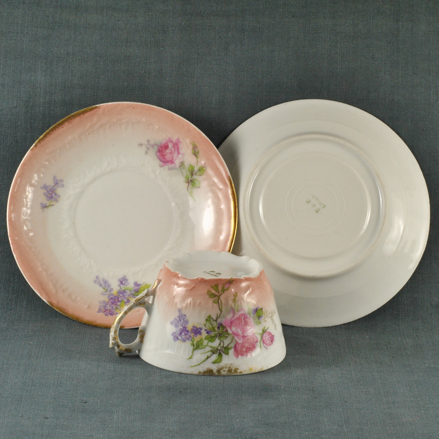 F 2263 - Tasses 1900 Limoges – Image 2