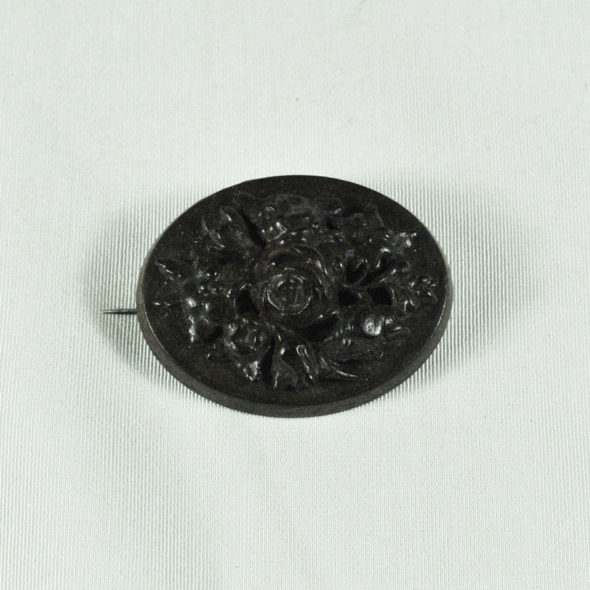 Broche en ébonite Napoléon III – B 836