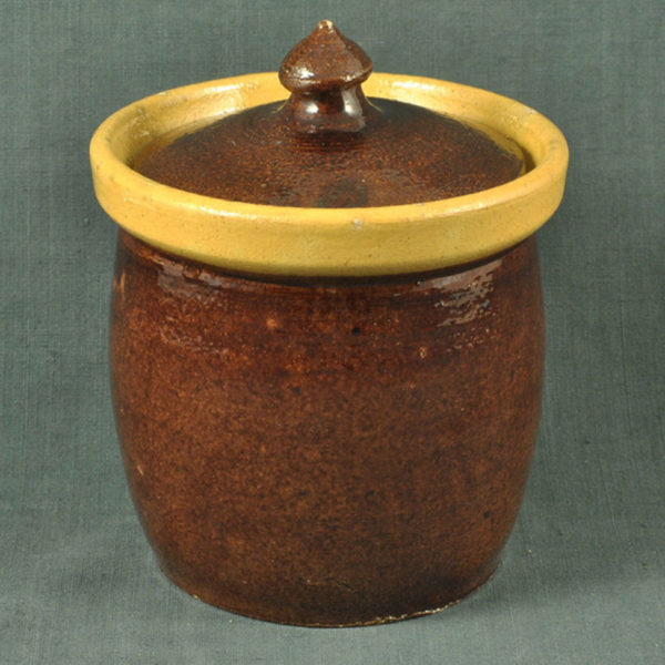 Pot 1900 - C 1054
