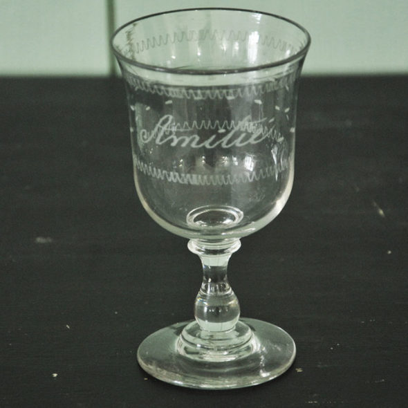 Grand verre « Amitié » XIXème – V 1293