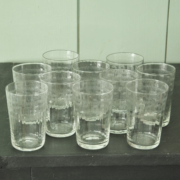 10 verres 1920 – V 1500