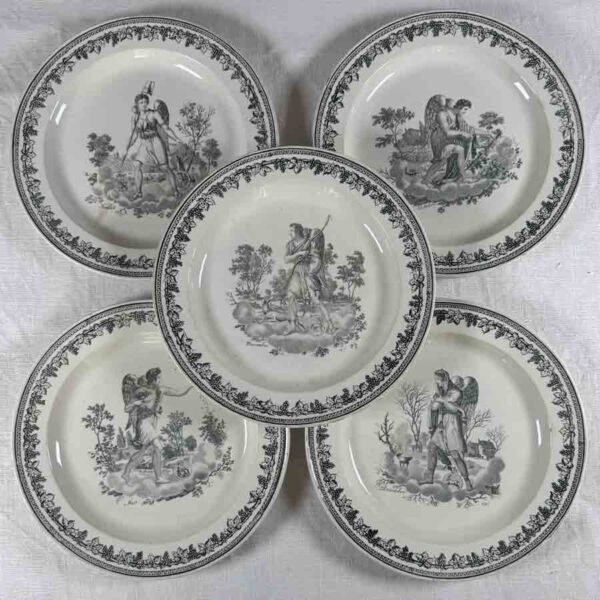 5 assiettes 19ème à vignettes "mois" Creil - F 4675