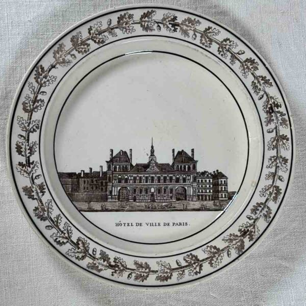 Assiette à vignette 19ème "Hôtel de ville à Paris" Creil - F 4677