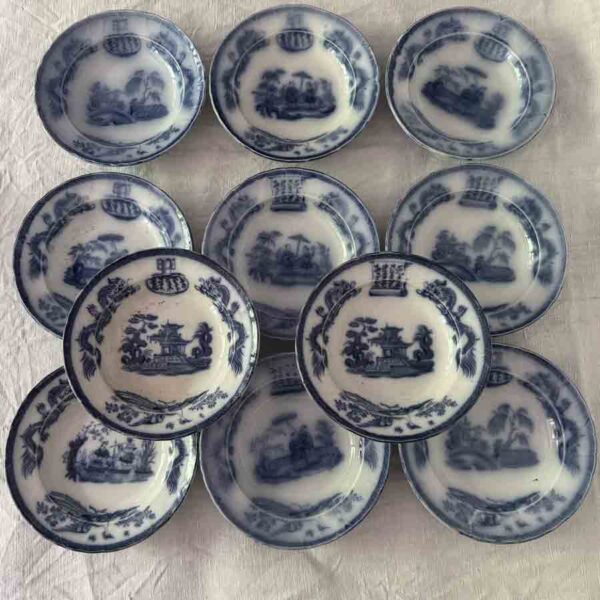 11 assiettes 19ème Jules Vieillard Bordeaux - F 4689